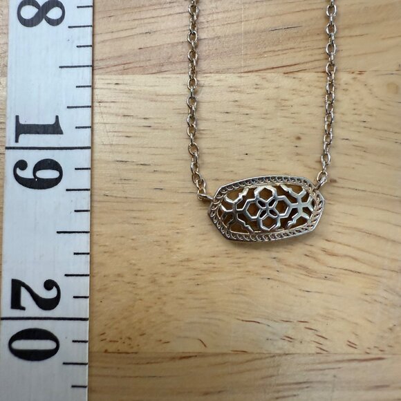 Kendra Scott Gold/Silver Oval Pendant Necklace With Intricate Cutout Design - Picture 7 of 12